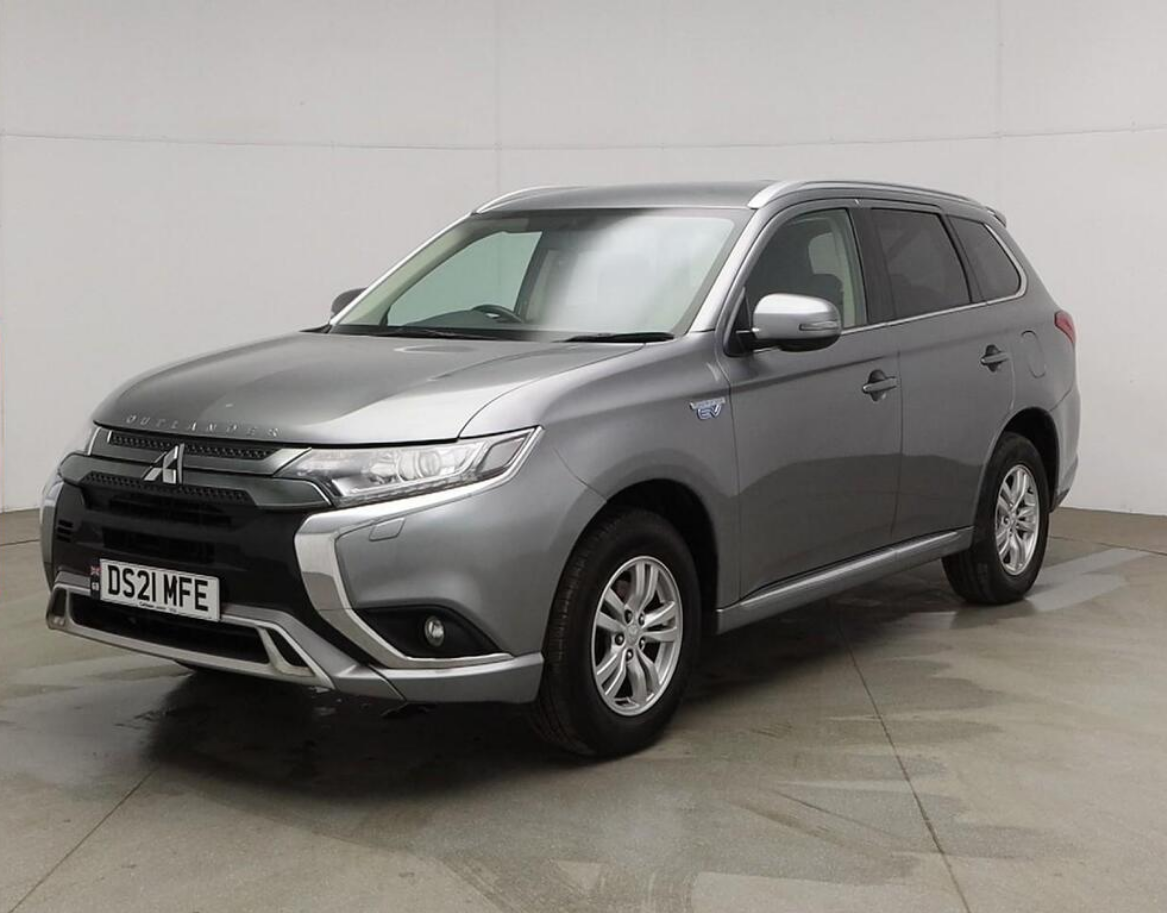 Mitsubishi Outlander PHEV Verve front angled in grey