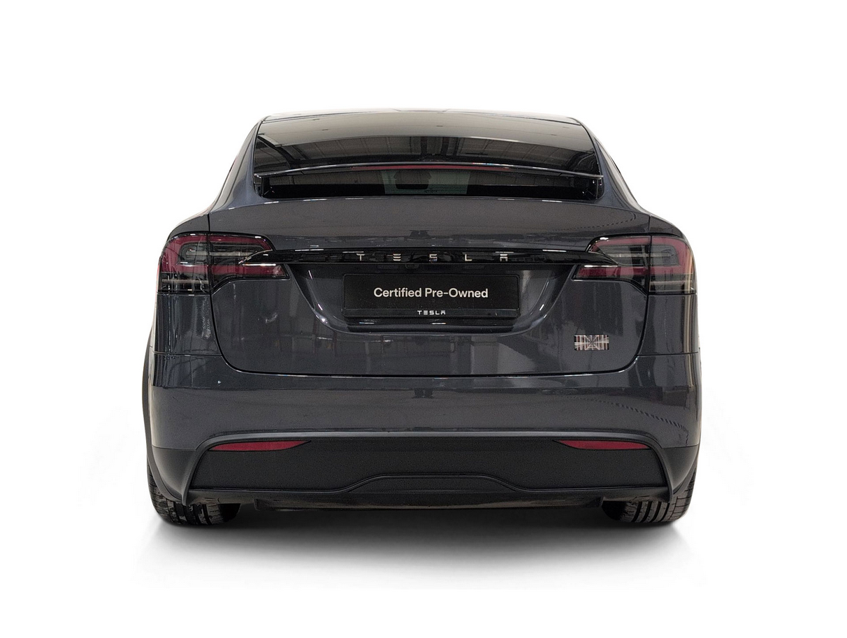 Tesla Model X — the charging network option — rear